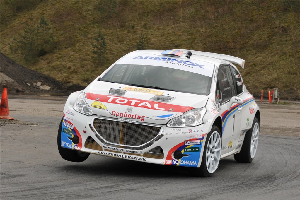 Christian Jensen og Freddy Pedersen er klar til at kæmpe om DM-point for første gang i år
(Foto: rally-pics.dk)